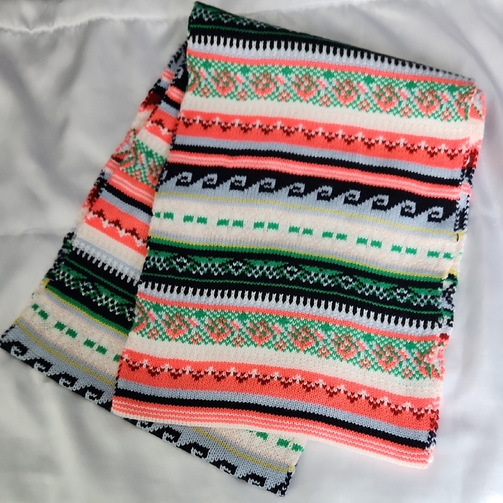 GAP Multicolor Knit Scarf